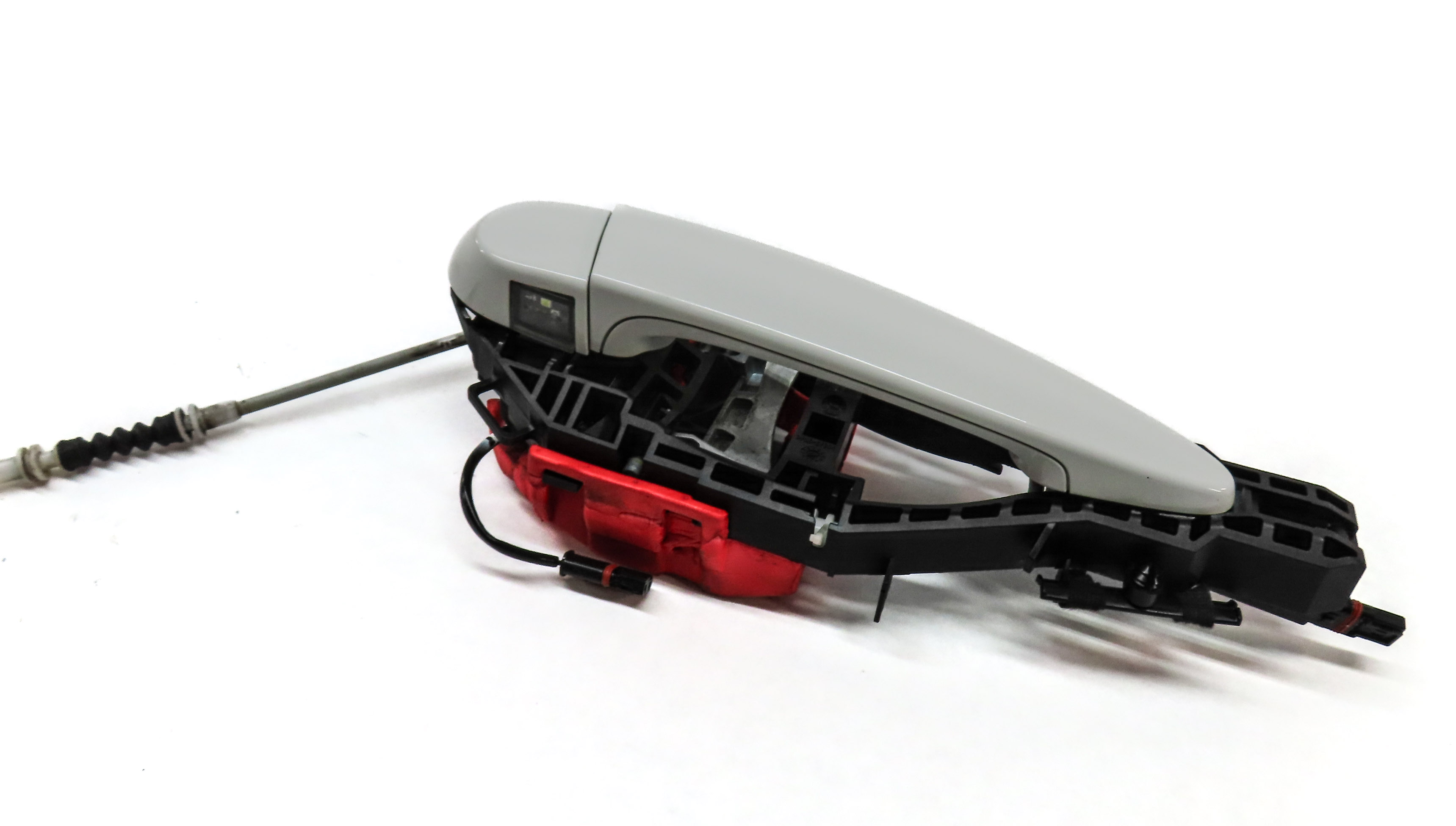 12-19 BMW 328i 330i 335i 340i (F30) RIGHT FRONT COMFORT DOOR HANDLE (WHITE) — exact item pictured